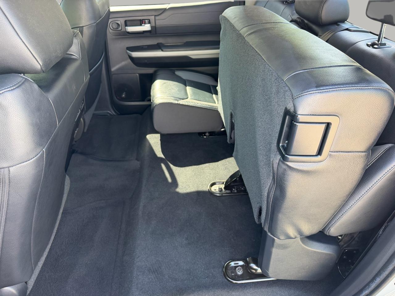 Toyota Tundra Limited 5.7L CrewMax 2WD 2019