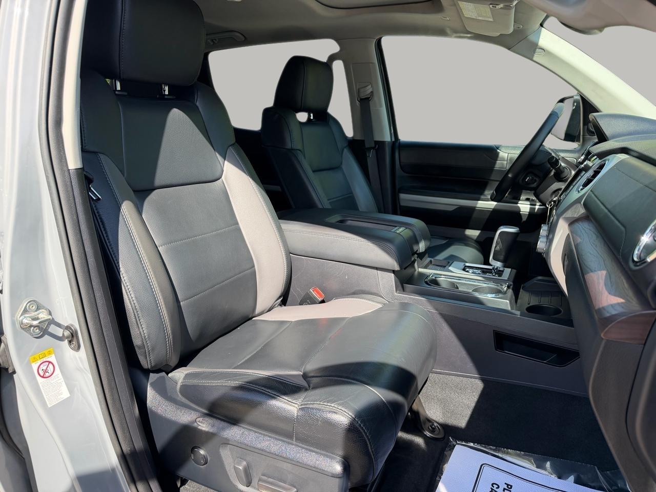 Toyota Tundra Limited 5.7L CrewMax 2WD 2019