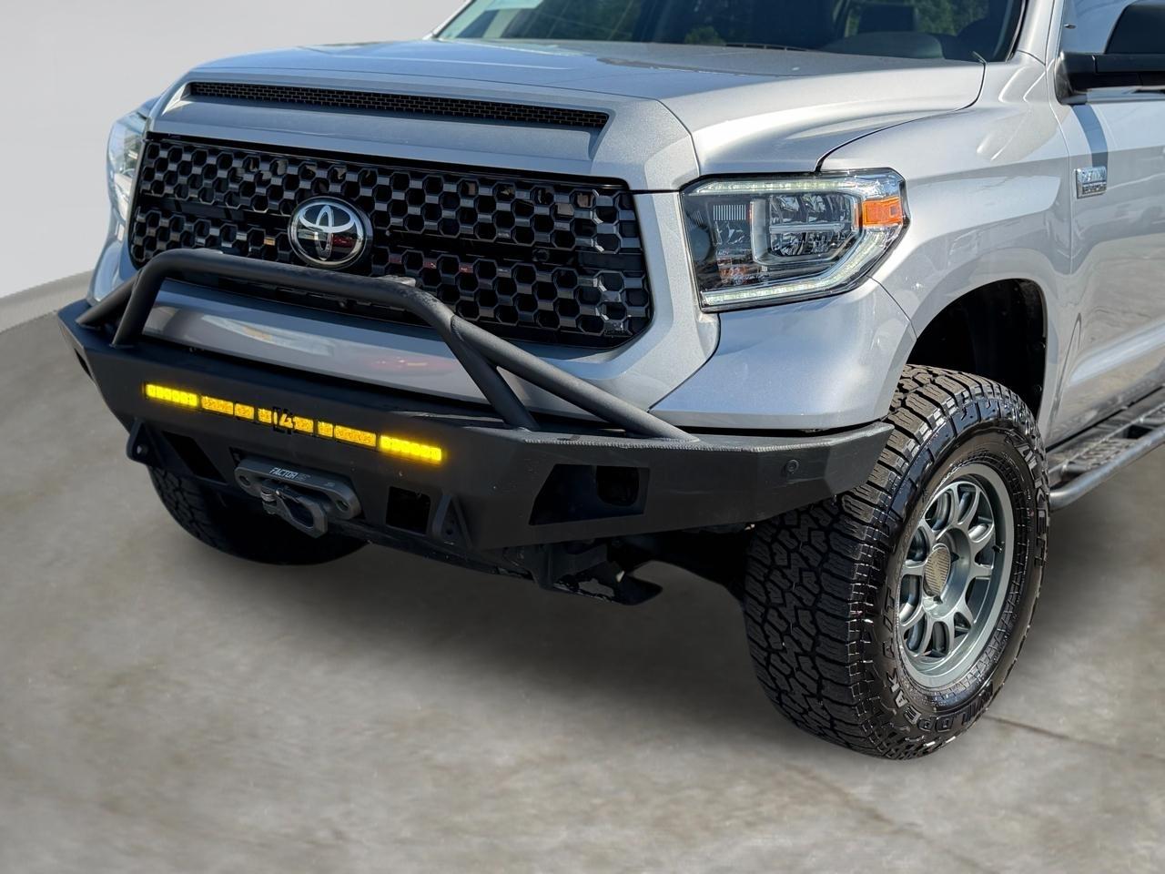 Toyota Tundra Platinum CrewMax 5.7L 4WD 2019