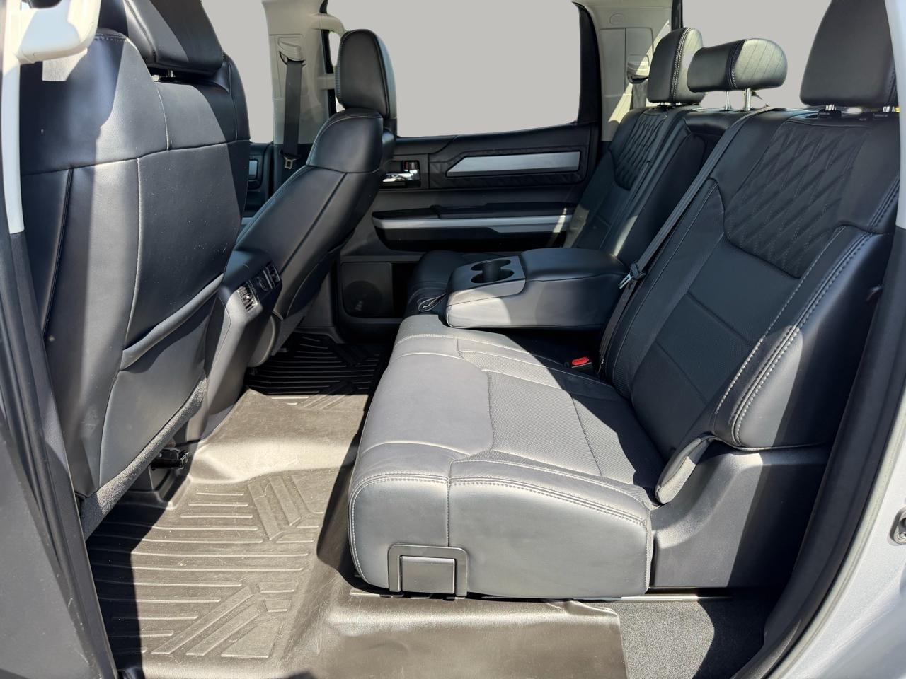 Toyota Tundra Platinum CrewMax 5.7L 4WD 2019