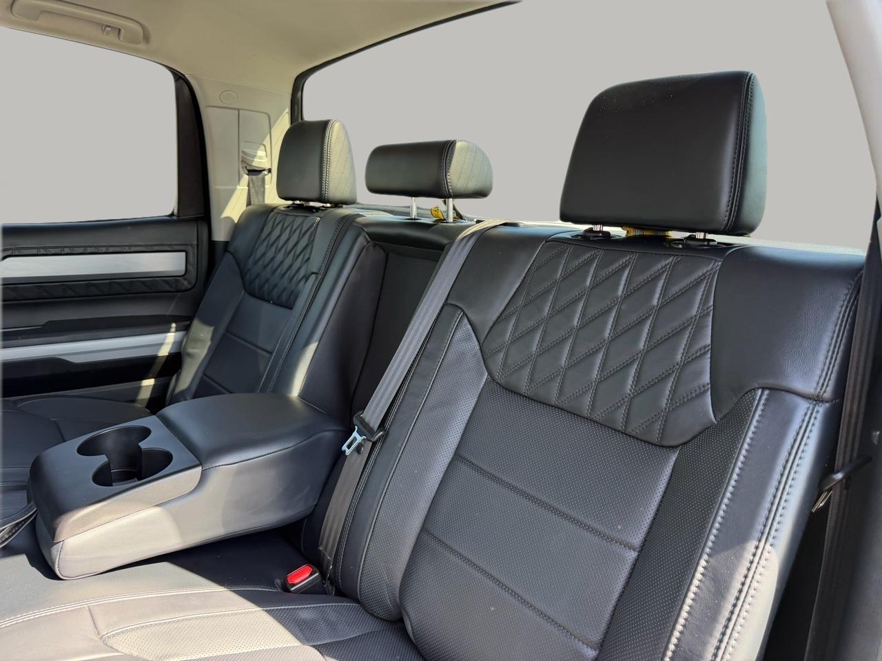 Toyota Tundra Platinum CrewMax 5.7L 4WD 2019