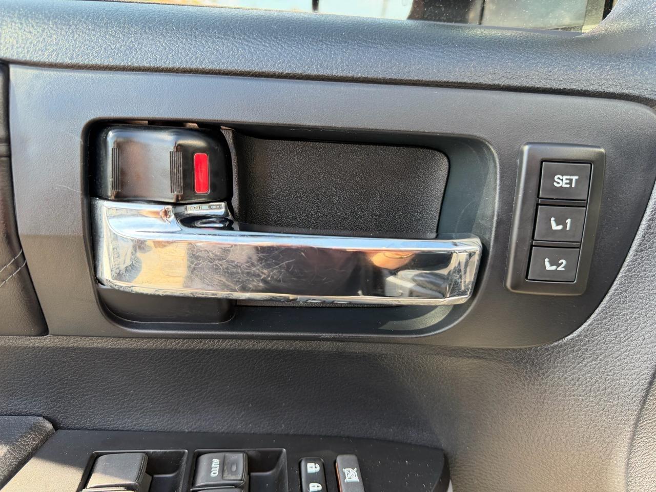 Toyota Tundra Platinum CrewMax 5.7L 4WD 2019