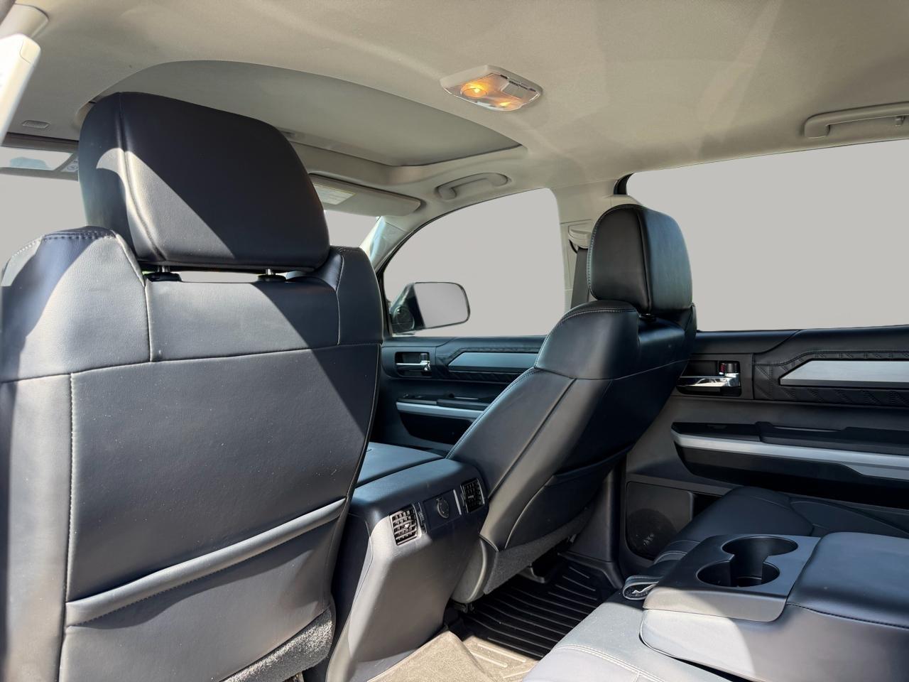 Toyota Tundra Platinum CrewMax 5.7L 4WD 2019