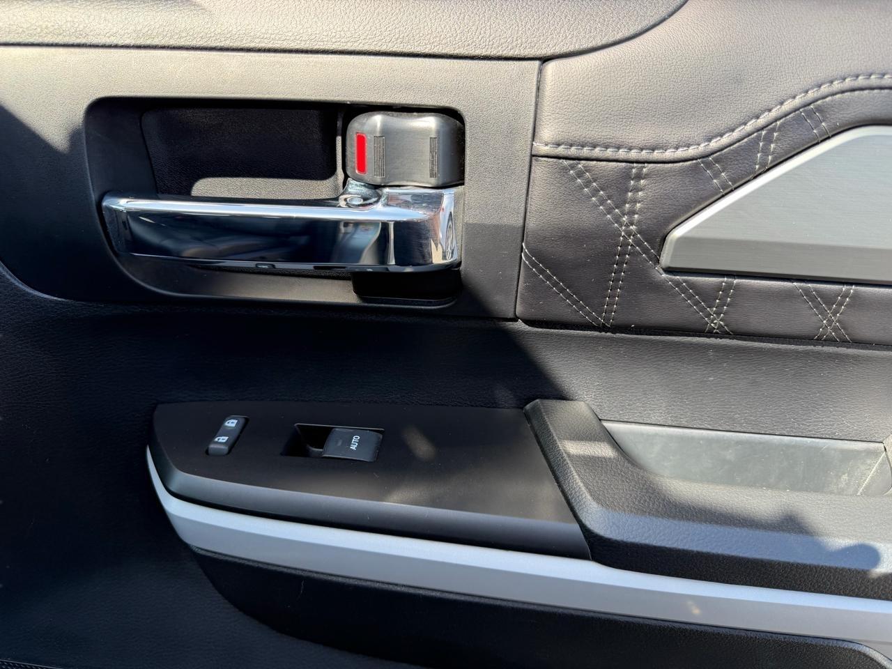 Toyota Tundra Platinum CrewMax 5.7L 4WD 2019