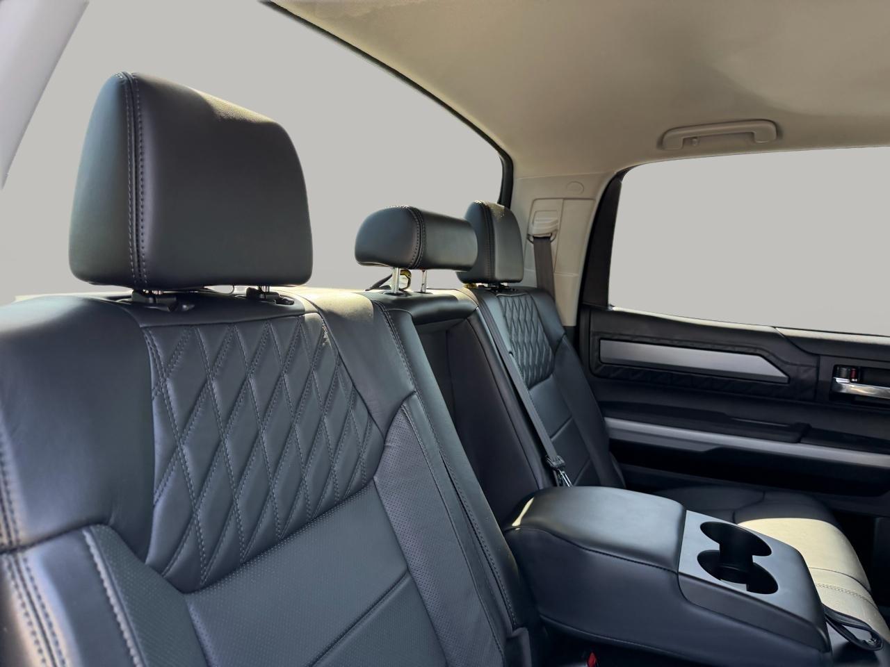 Toyota Tundra Platinum CrewMax 5.7L 4WD 2019