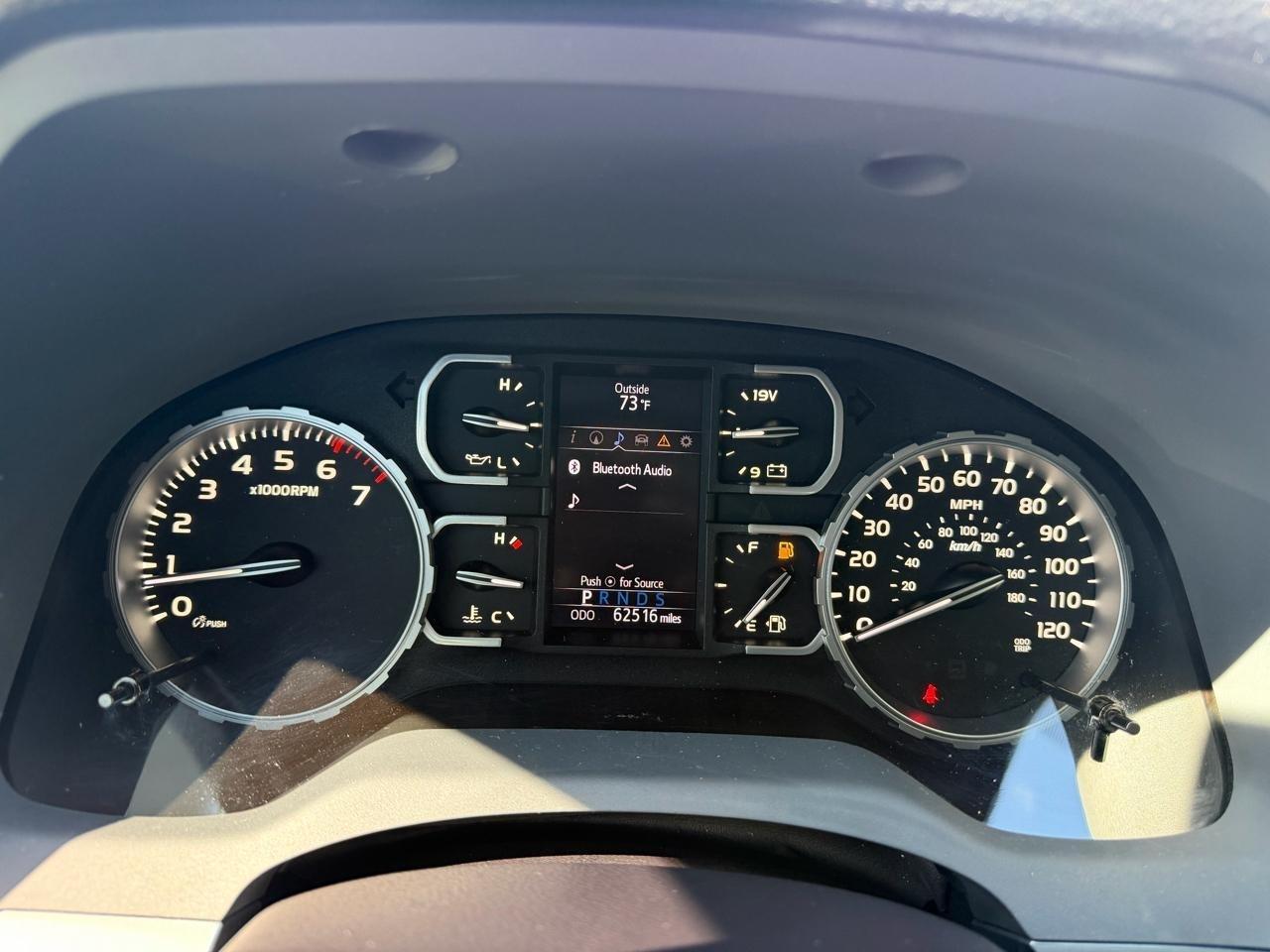 Toyota Tundra Platinum CrewMax 5.7L 4WD 2019