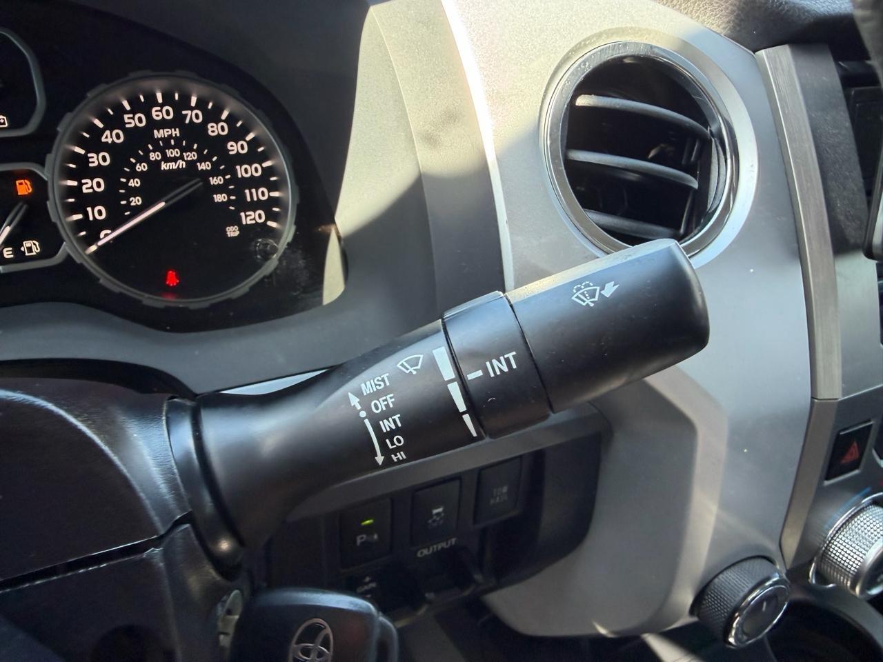 Toyota Tundra Platinum CrewMax 5.7L 4WD 2019