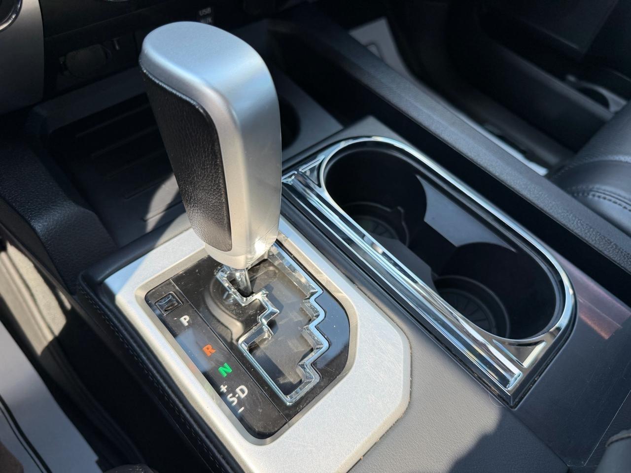 Toyota Tundra Platinum CrewMax 5.7L 4WD 2019