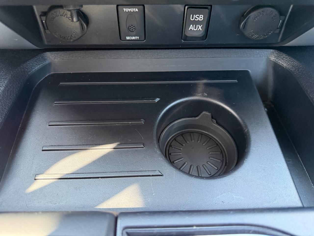 Toyota Tundra Platinum CrewMax 5.7L 4WD 2019