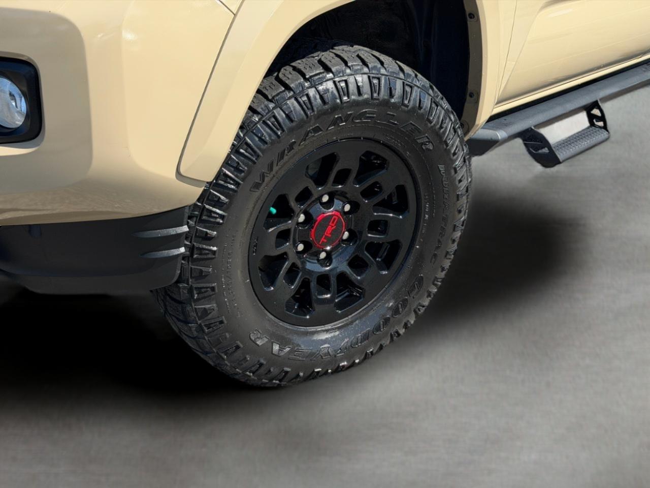 Toyota Tacoma 4WD Access Cab V6 AT TRD Sport (Natl) 2020