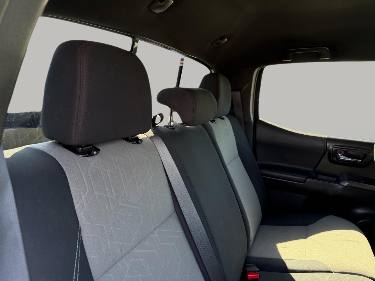 Toyota Tacoma 4WD Access Cab V6 AT TRD Sport (Natl) 2020