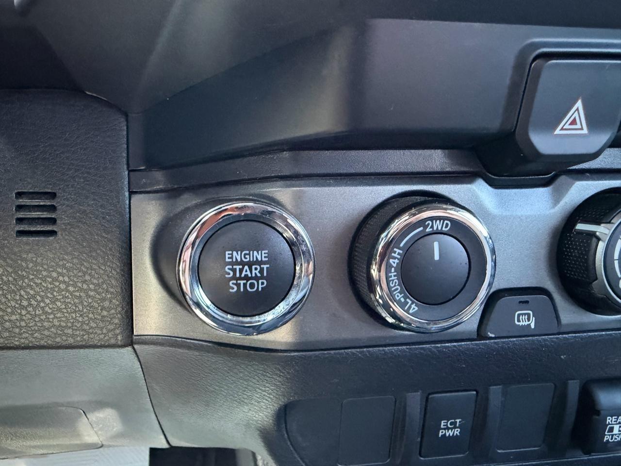 Toyota Tacoma 4WD Access Cab V6 AT TRD Sport (Natl) 2020