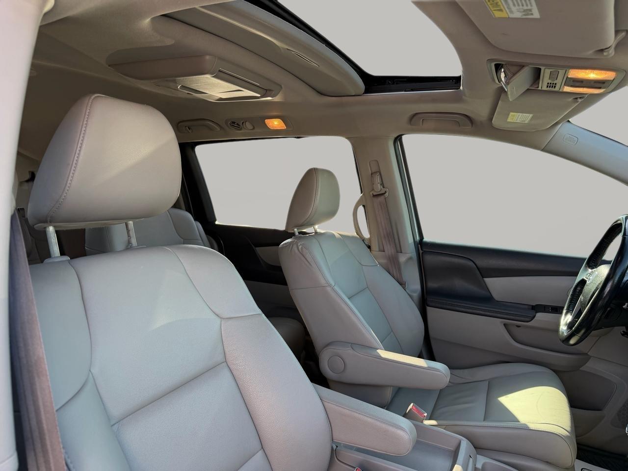 Honda Odyssey Touring Elite 2016