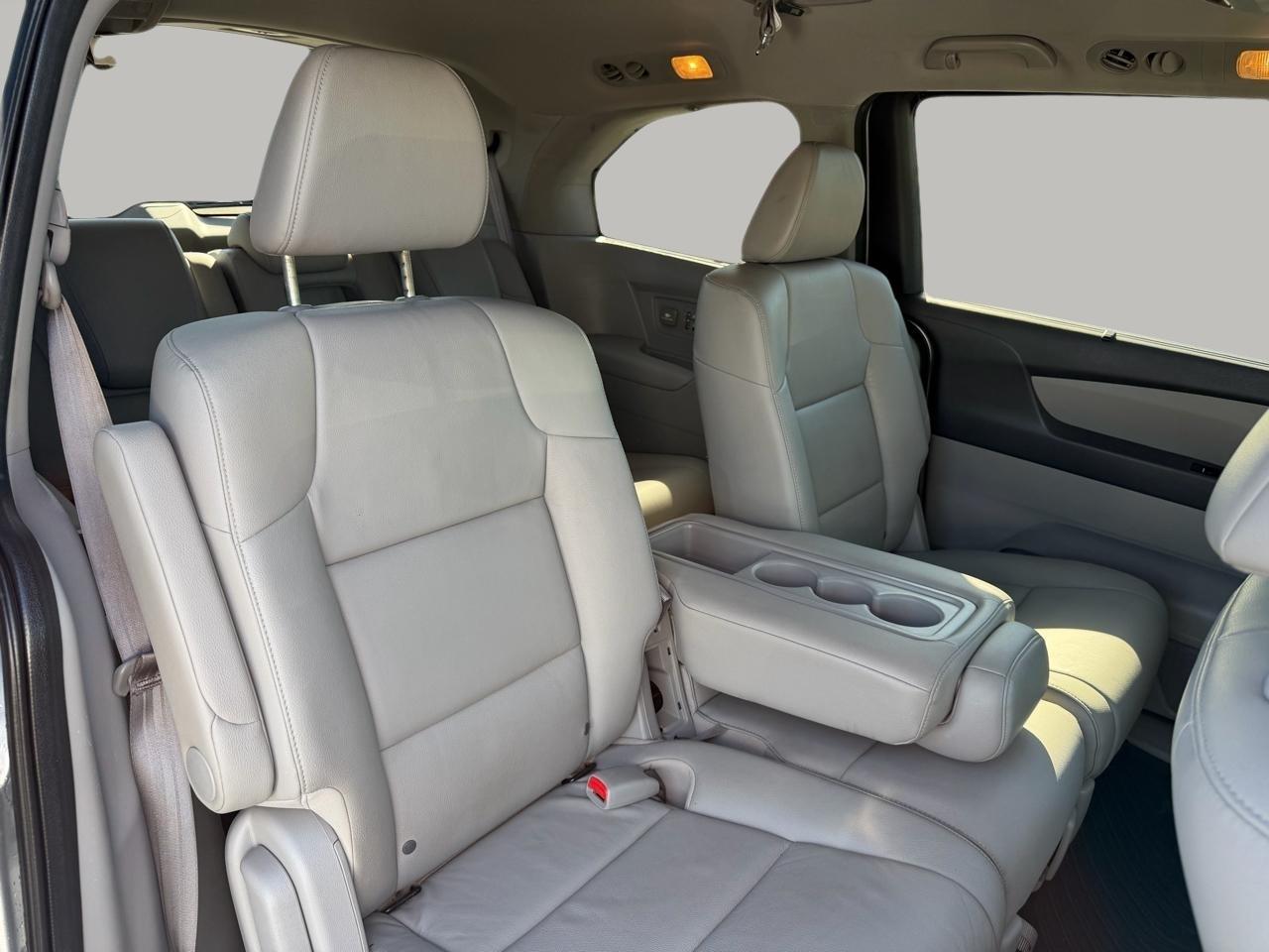Honda Odyssey Touring Elite 2016