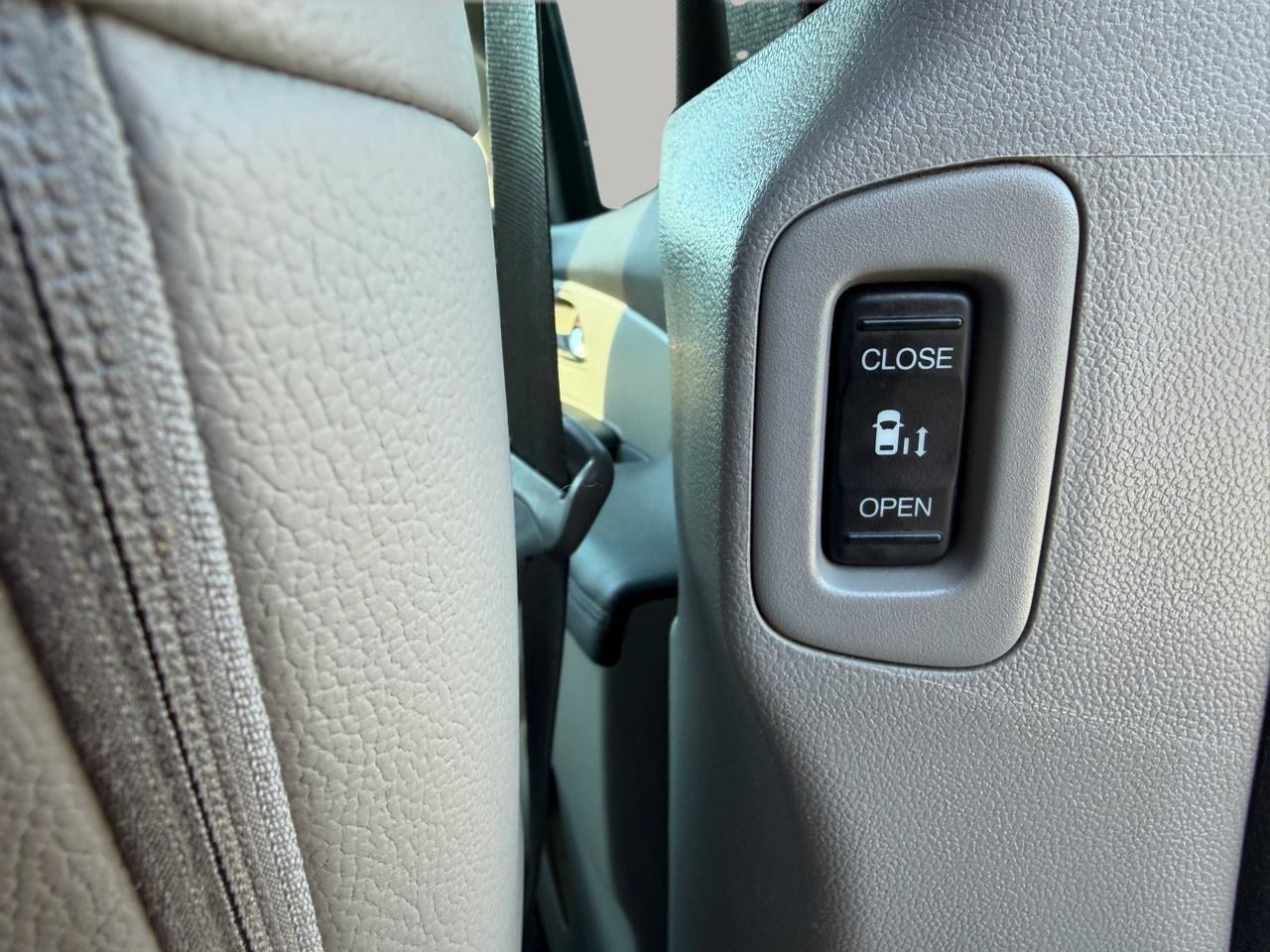 Honda Odyssey Touring Elite 2016