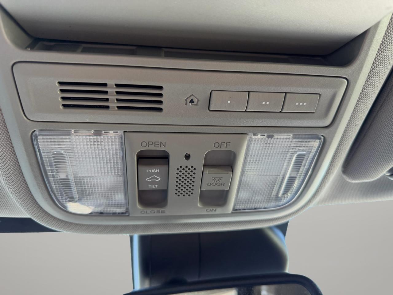 Honda Odyssey Touring Elite 2016