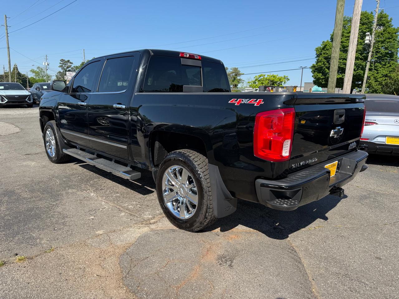 Chevrolet Silverado 1500 High Country Crew Cab 4WD 2017