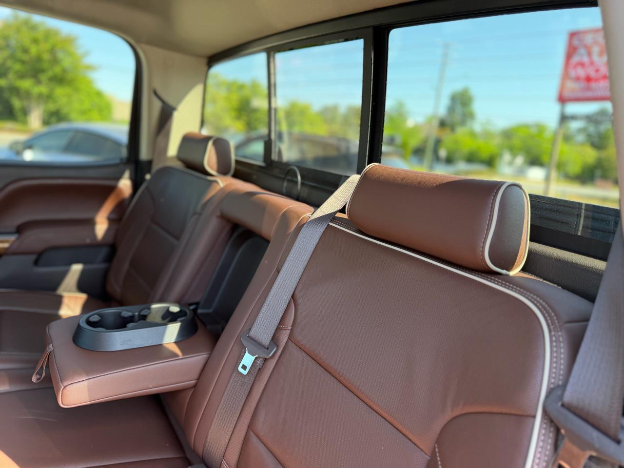 Chevrolet Silverado 1500 High Country Crew Cab 4WD 2017