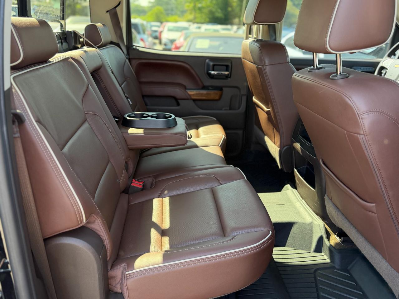 Chevrolet Silverado 1500 High Country Crew Cab 4WD 2017