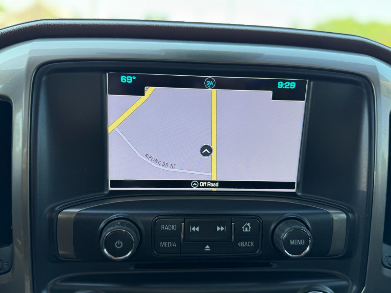 Chevrolet Silverado 1500 High Country Crew Cab 4WD 2017