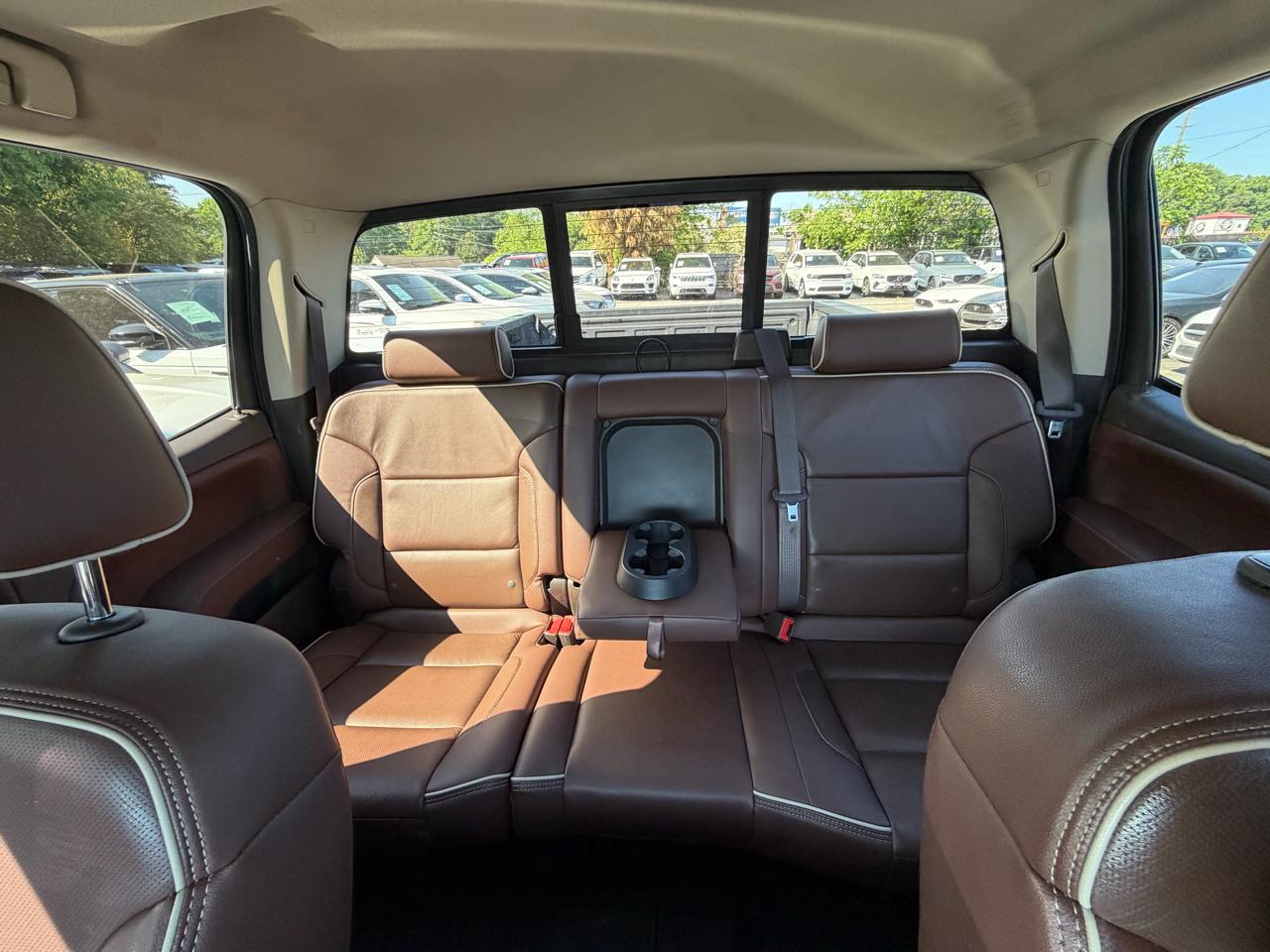 Chevrolet Silverado 1500 High Country Crew Cab 4WD 2017