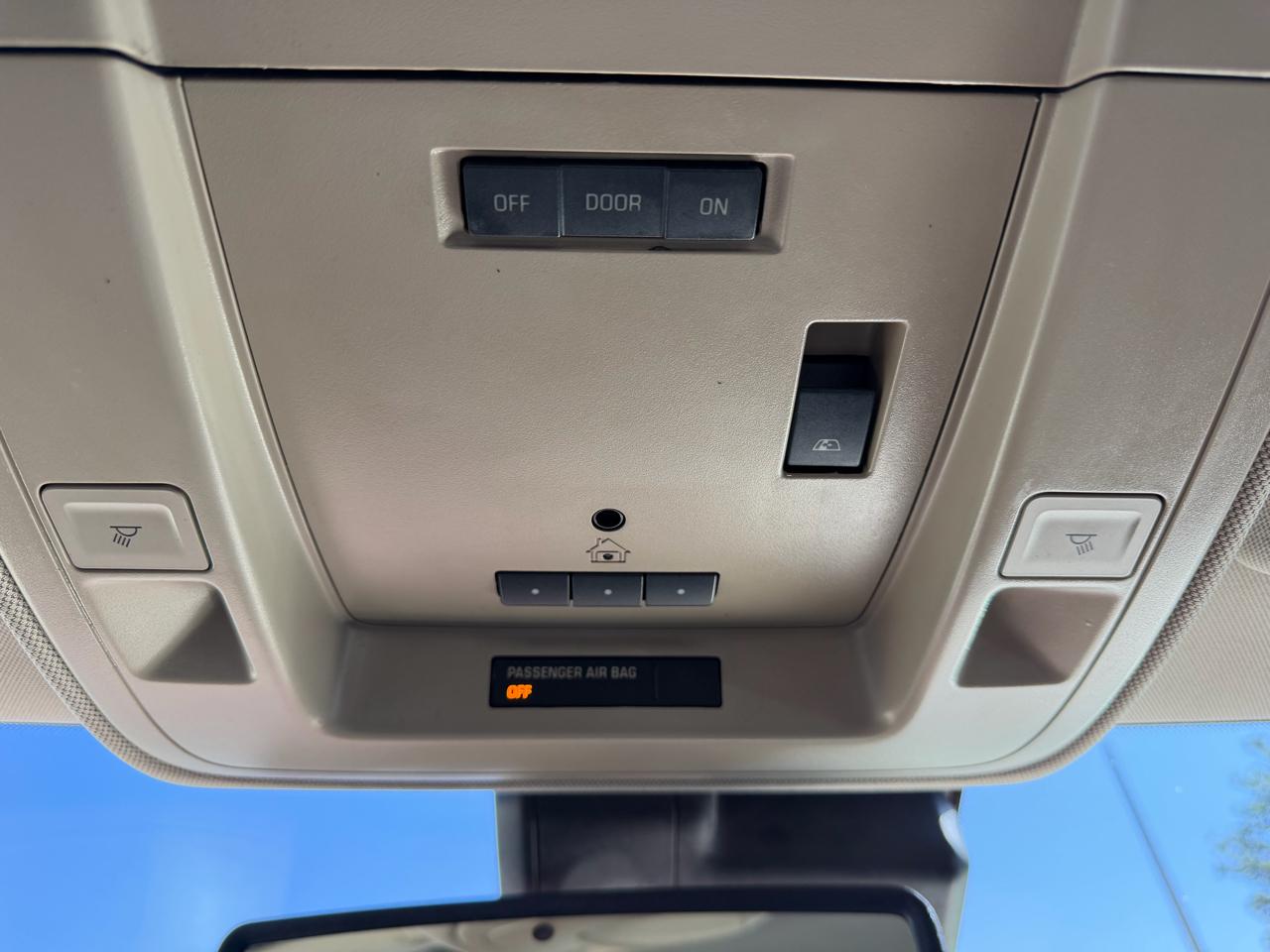 Chevrolet Silverado 1500 High Country Crew Cab 4WD 2017