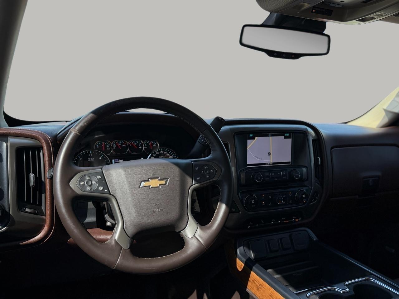 Chevrolet Silverado 1500 High Country Crew Cab 4WD 2017