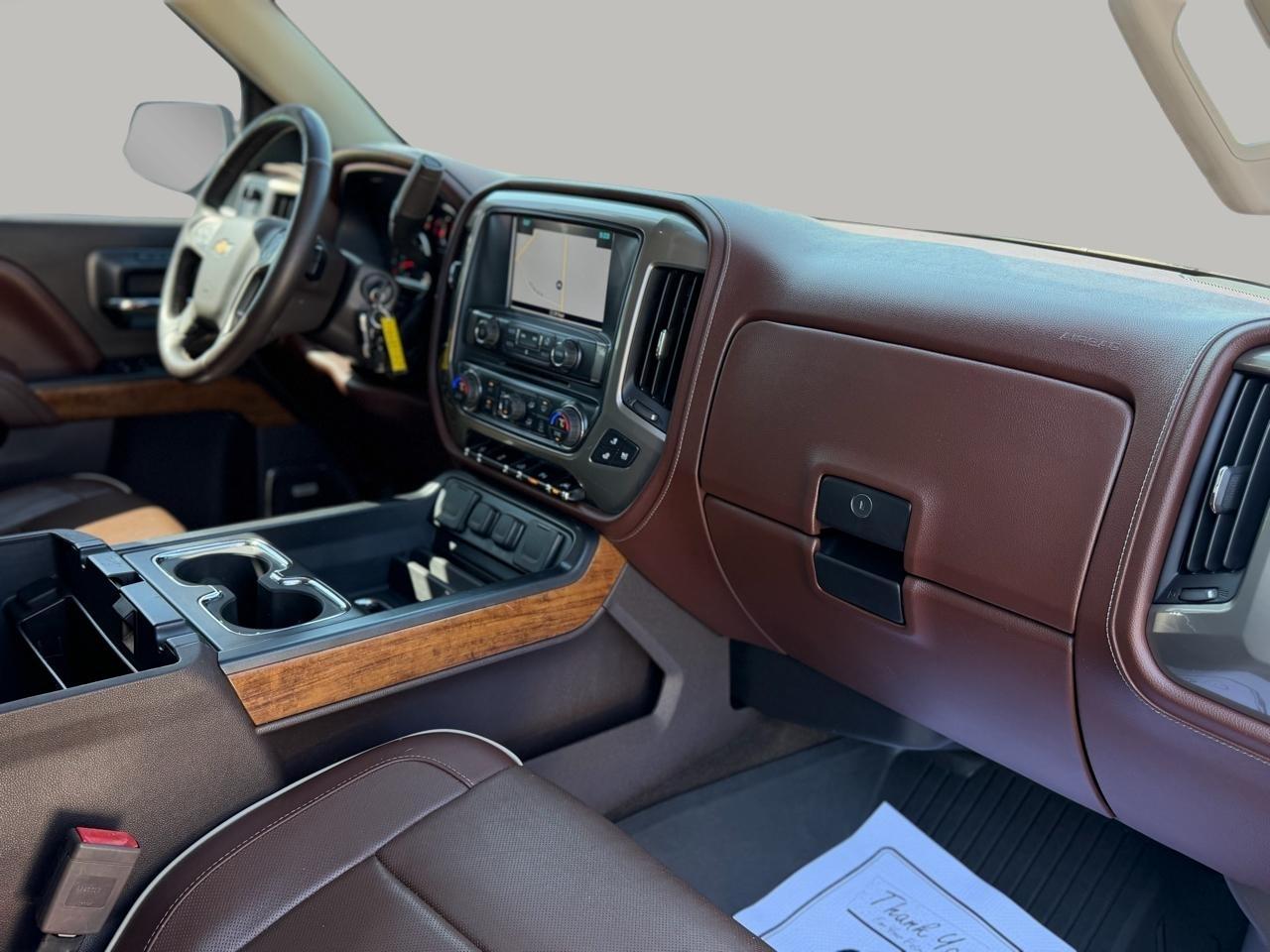 Chevrolet Silverado 1500 High Country Crew Cab 4WD 2017
