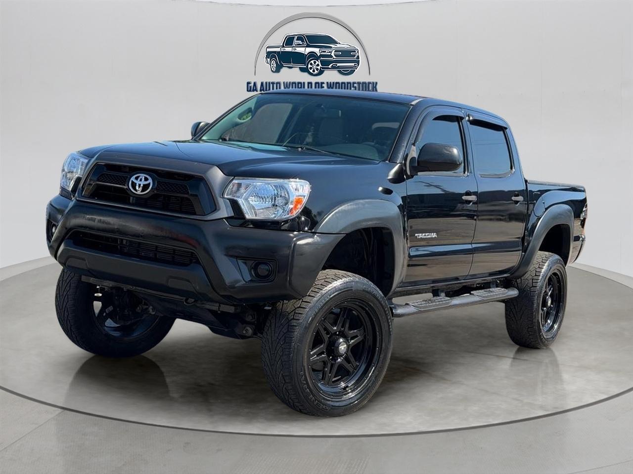 Toyota Tacoma Double Cab V6 6MT 4WD 2015