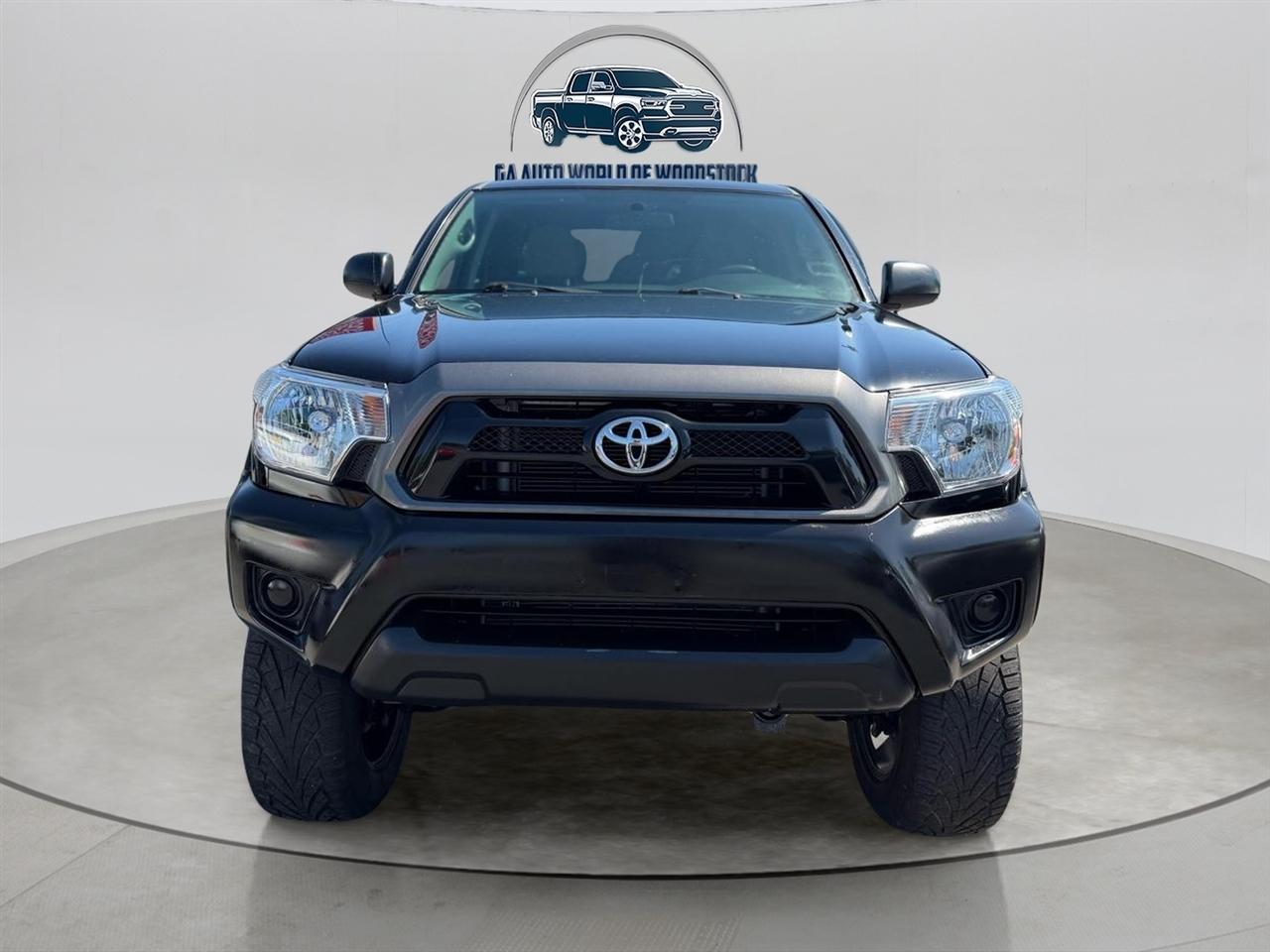 Toyota Tacoma Double Cab V6 6MT 4WD 2015