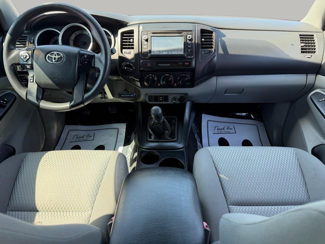 Toyota Tacoma Double Cab V6 6MT 4WD 2015