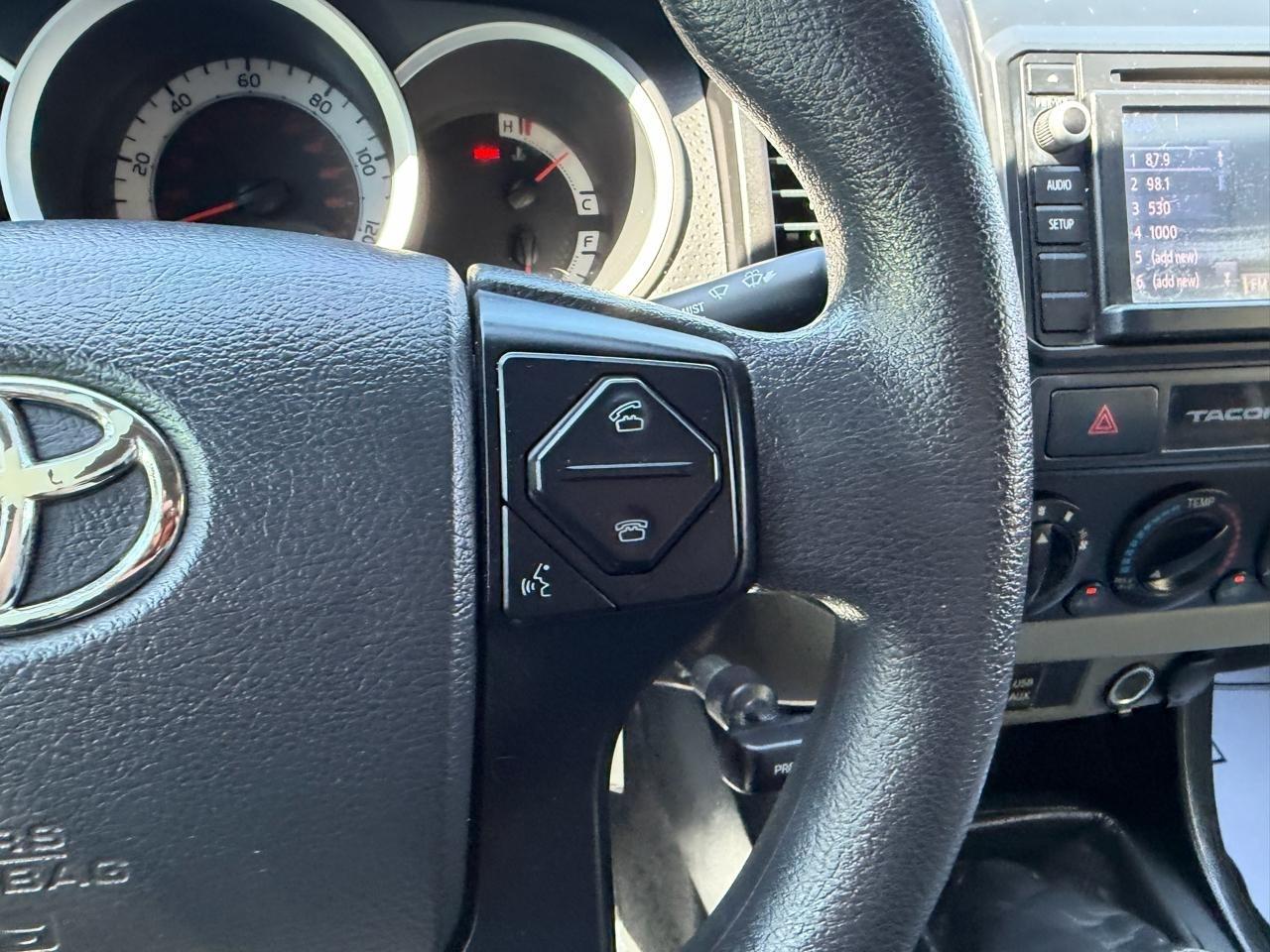 Toyota Tacoma Double Cab V6 6MT 4WD 2015