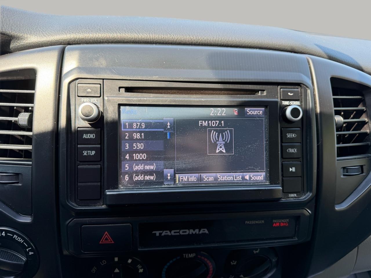 Toyota Tacoma Double Cab V6 6MT 4WD 2015