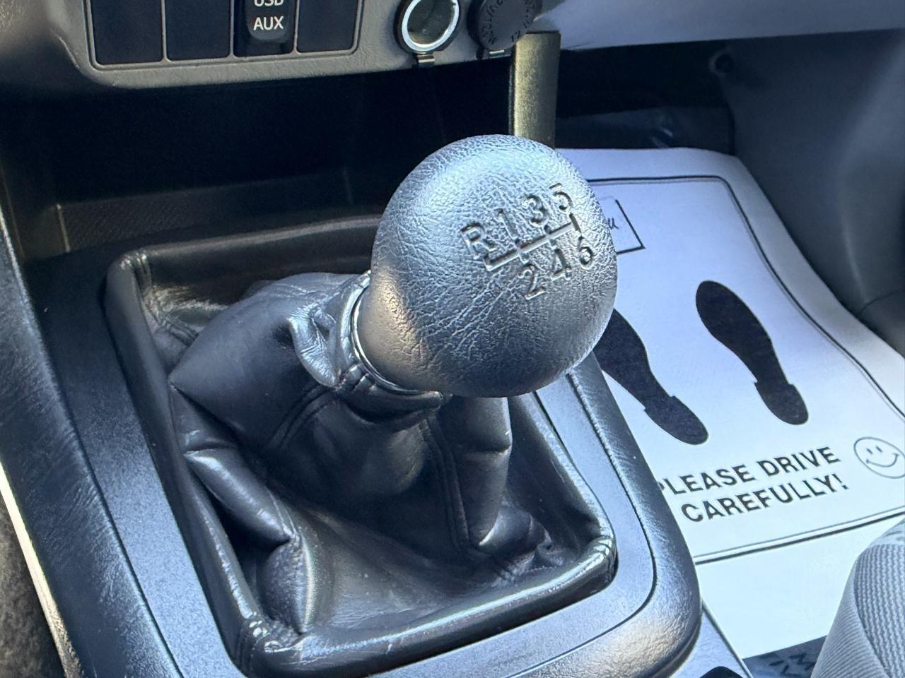 Toyota Tacoma Double Cab V6 6MT 4WD 2015