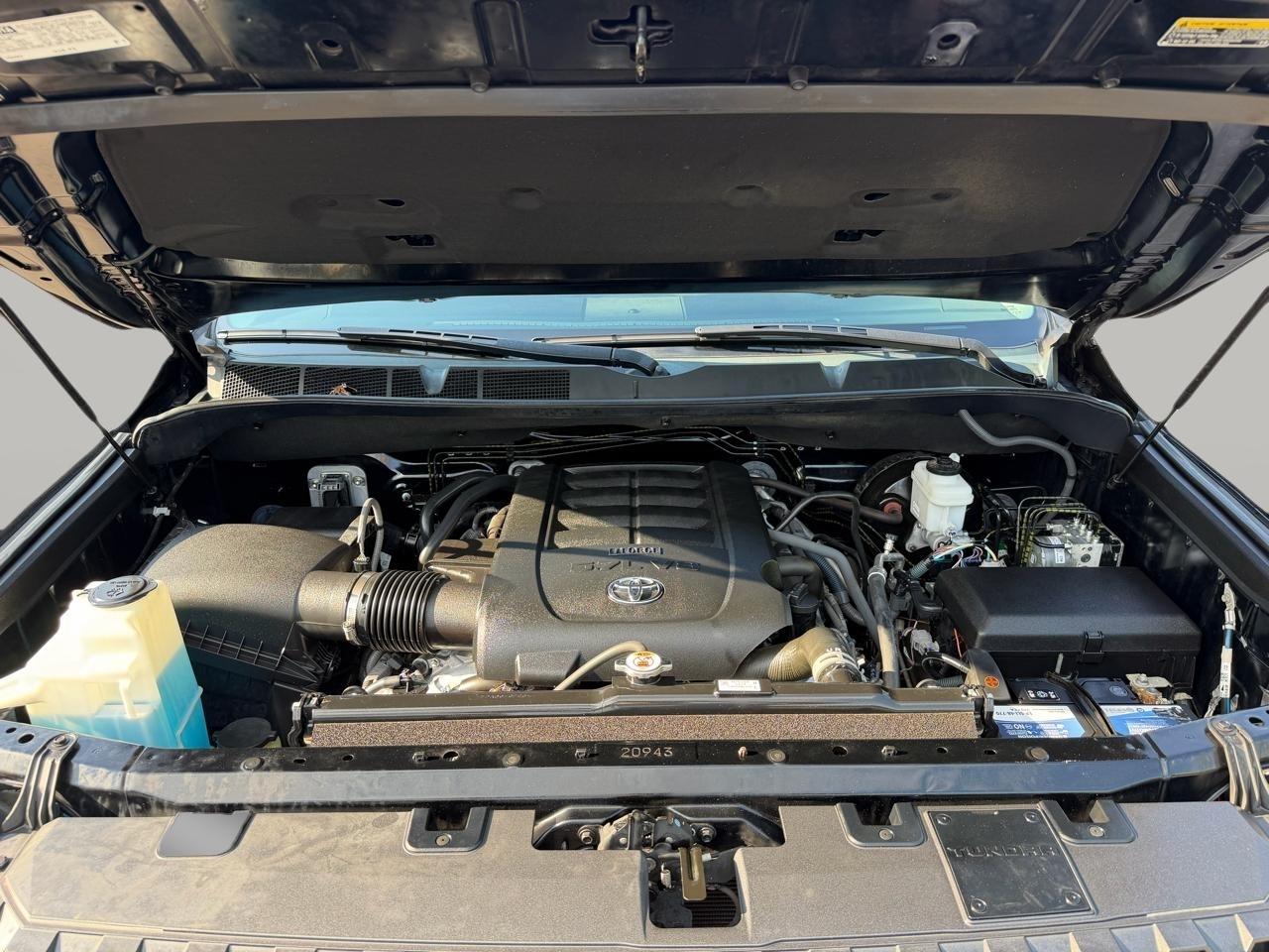 Toyota Tundra SR5 5.7L V8 Double Cab 4WD 2021