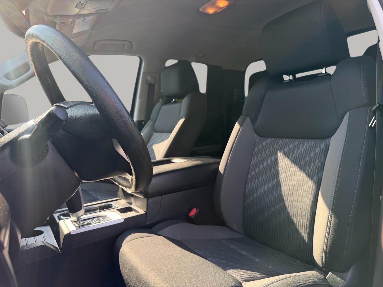 Toyota Tundra SR5 5.7L V8 Double Cab 4WD 2021