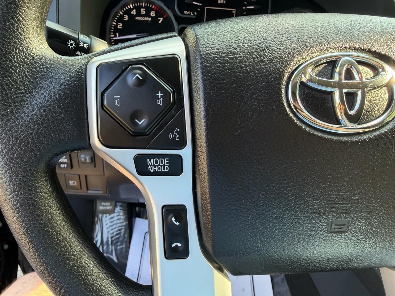 Toyota Tundra SR5 5.7L V8 Double Cab 4WD 2021