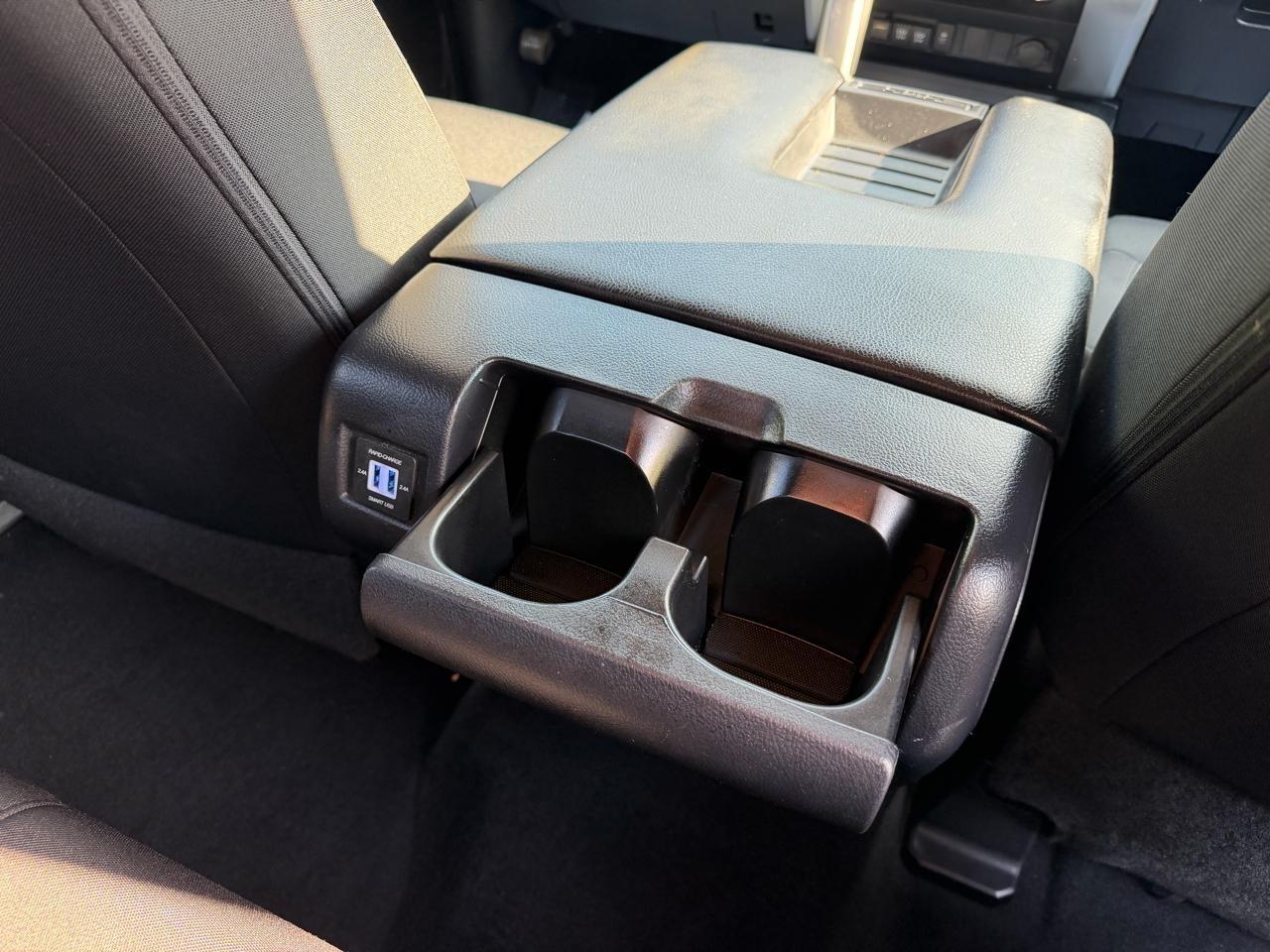 Toyota Tundra SR5 5.7L V8 Double Cab 4WD 2021