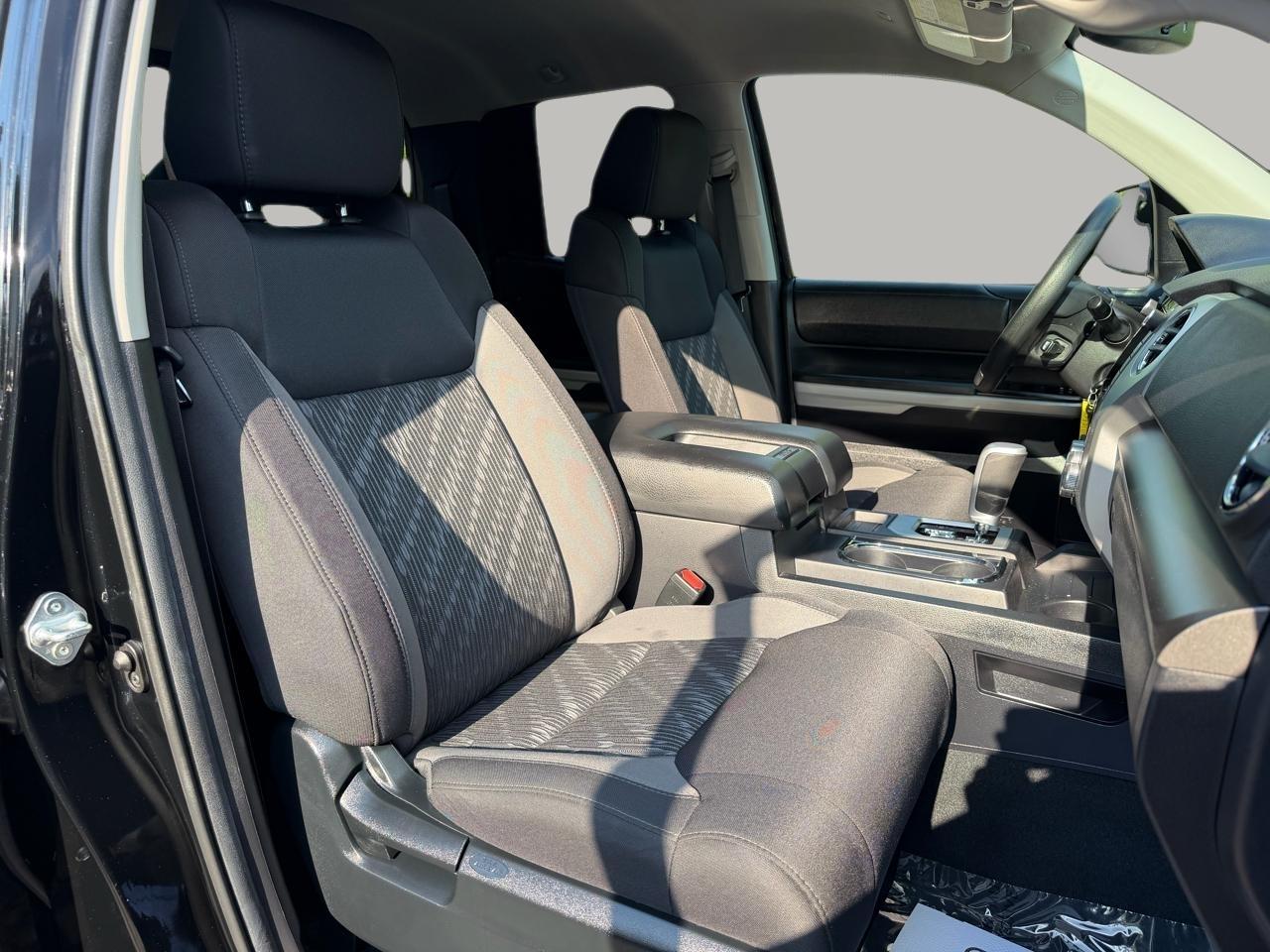 Toyota Tundra SR5 5.7L V8 Double Cab 4WD 2021