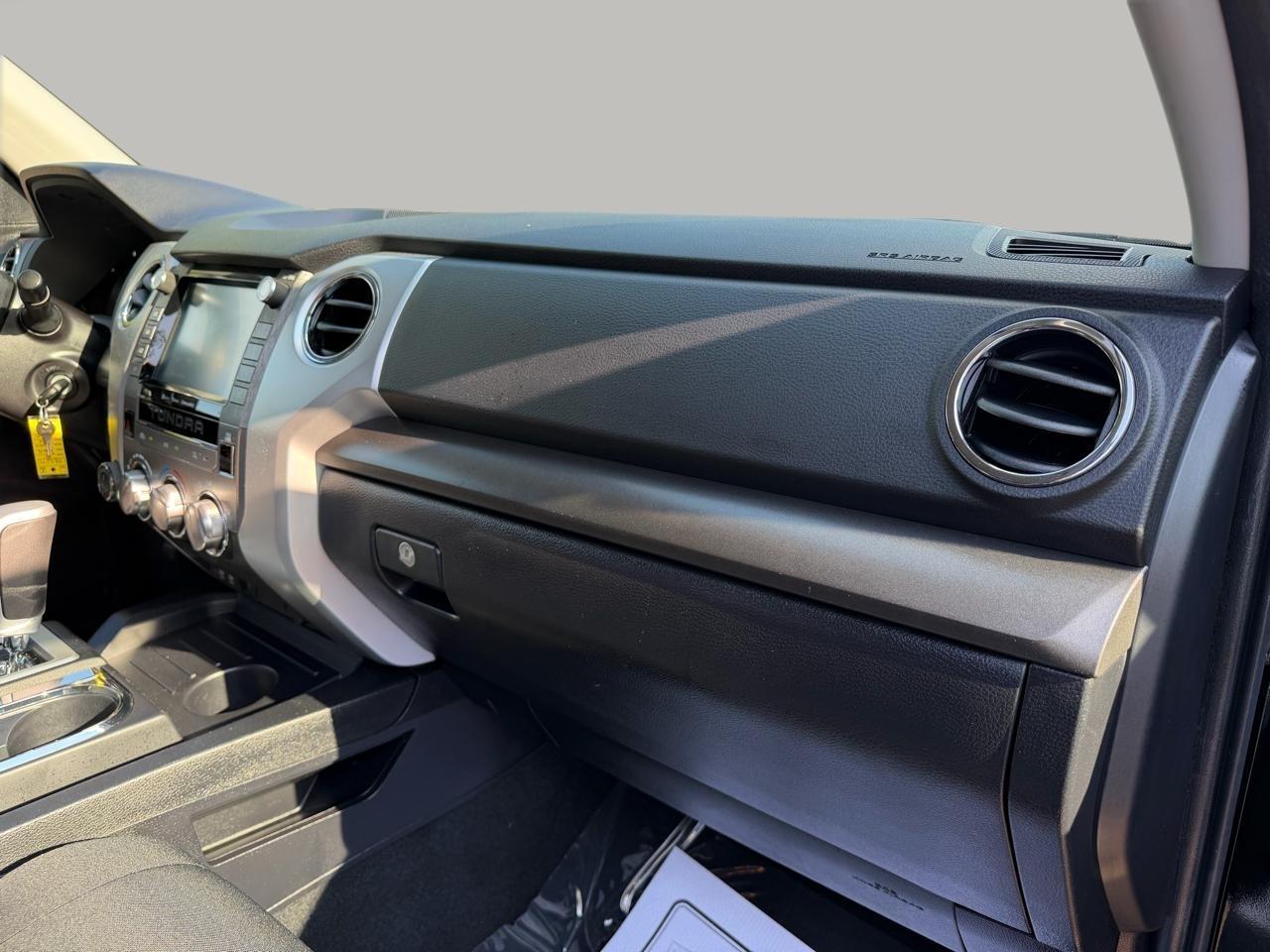 Toyota Tundra SR5 5.7L V8 Double Cab 4WD 2021