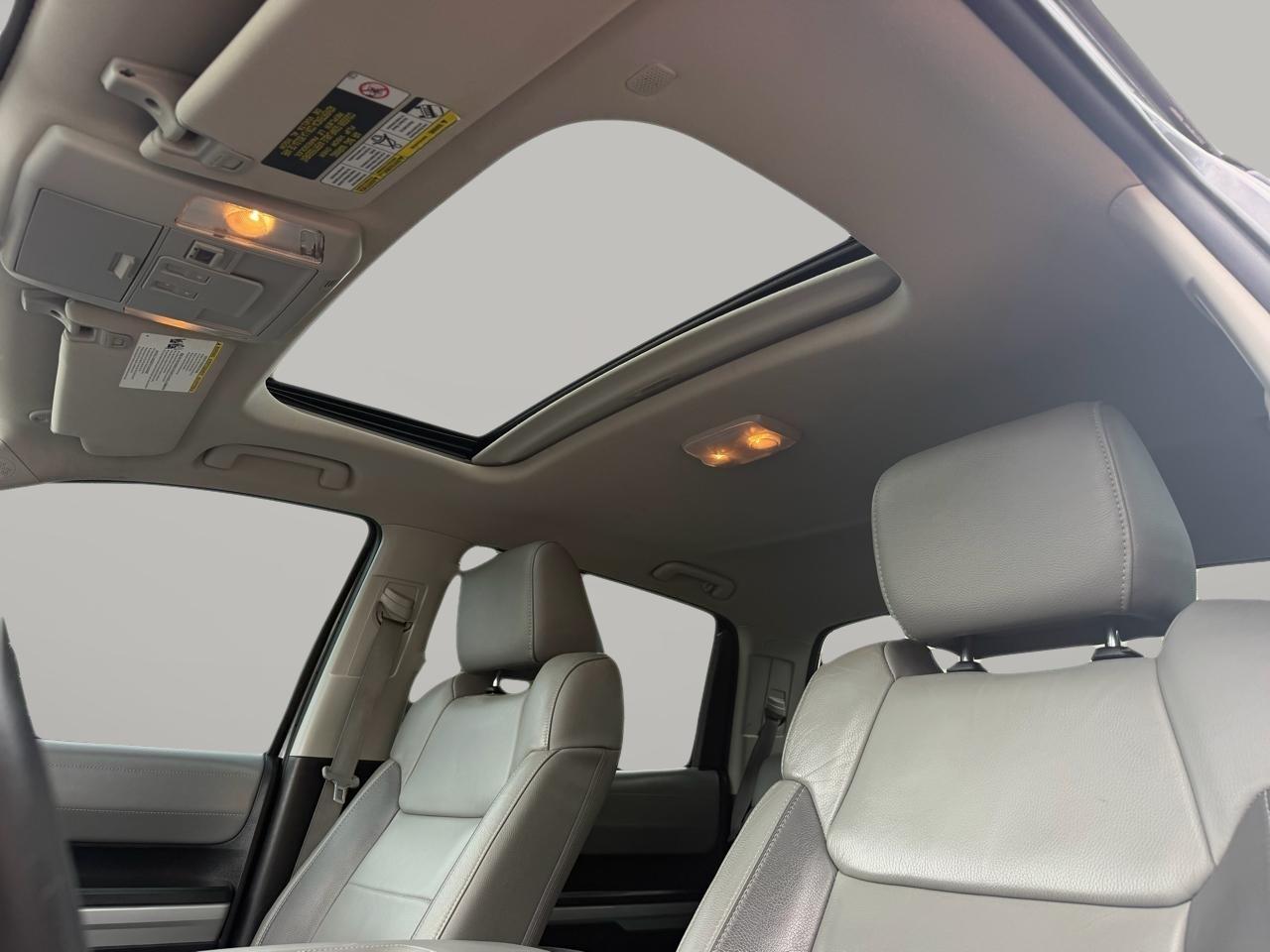 Toyota Tundra Limited 5.7L CrewMax 2WD 2020