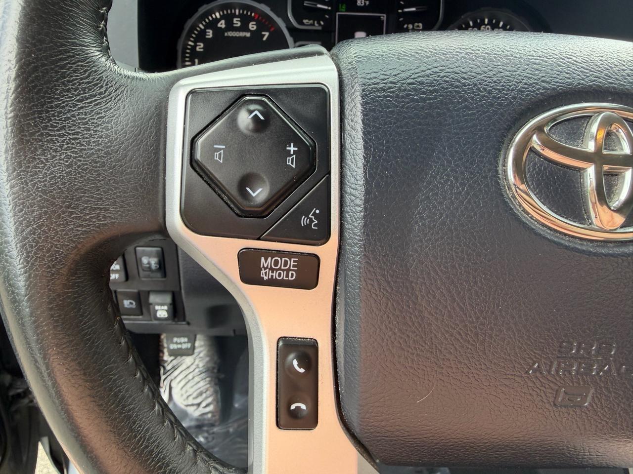 Toyota Tundra Limited 5.7L CrewMax 2WD 2020