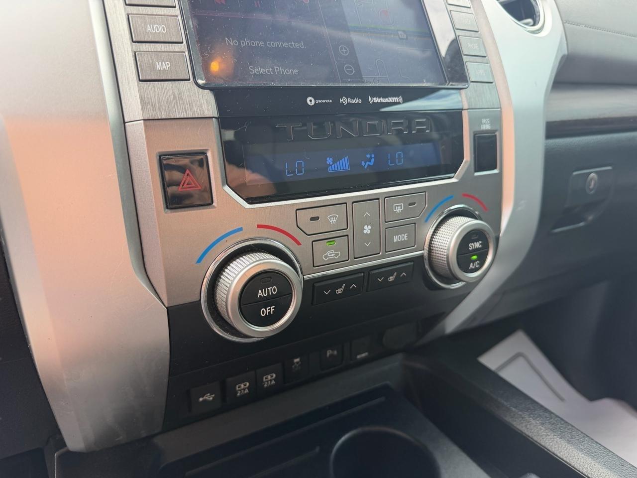Toyota Tundra Limited 5.7L CrewMax 2WD 2020