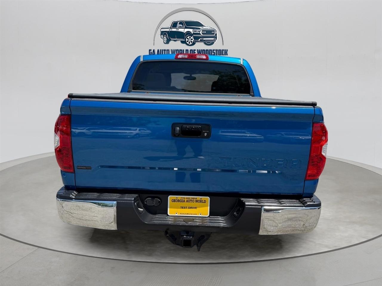 Toyota Tundra SR5 5.7L V8 FFV CrewMax 2WD 2016