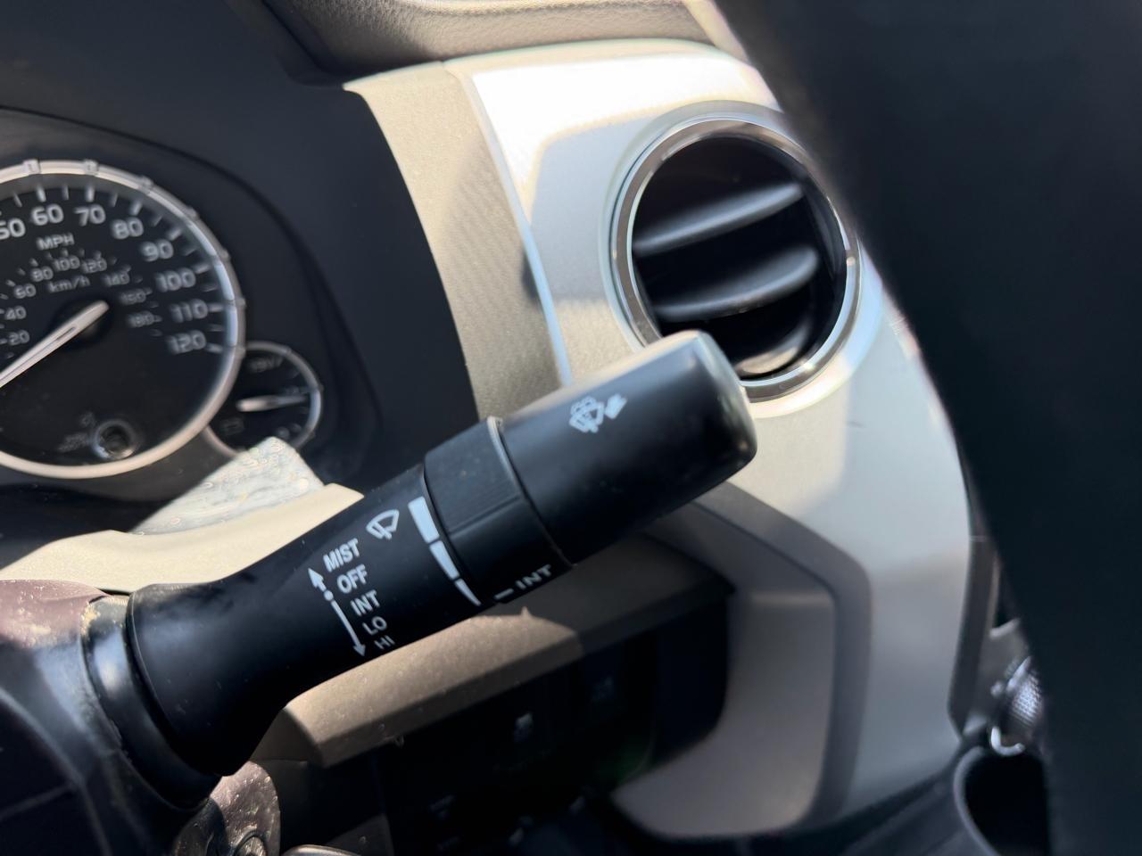 Toyota Tundra SR5 5.7L V8 FFV CrewMax 2WD 2016