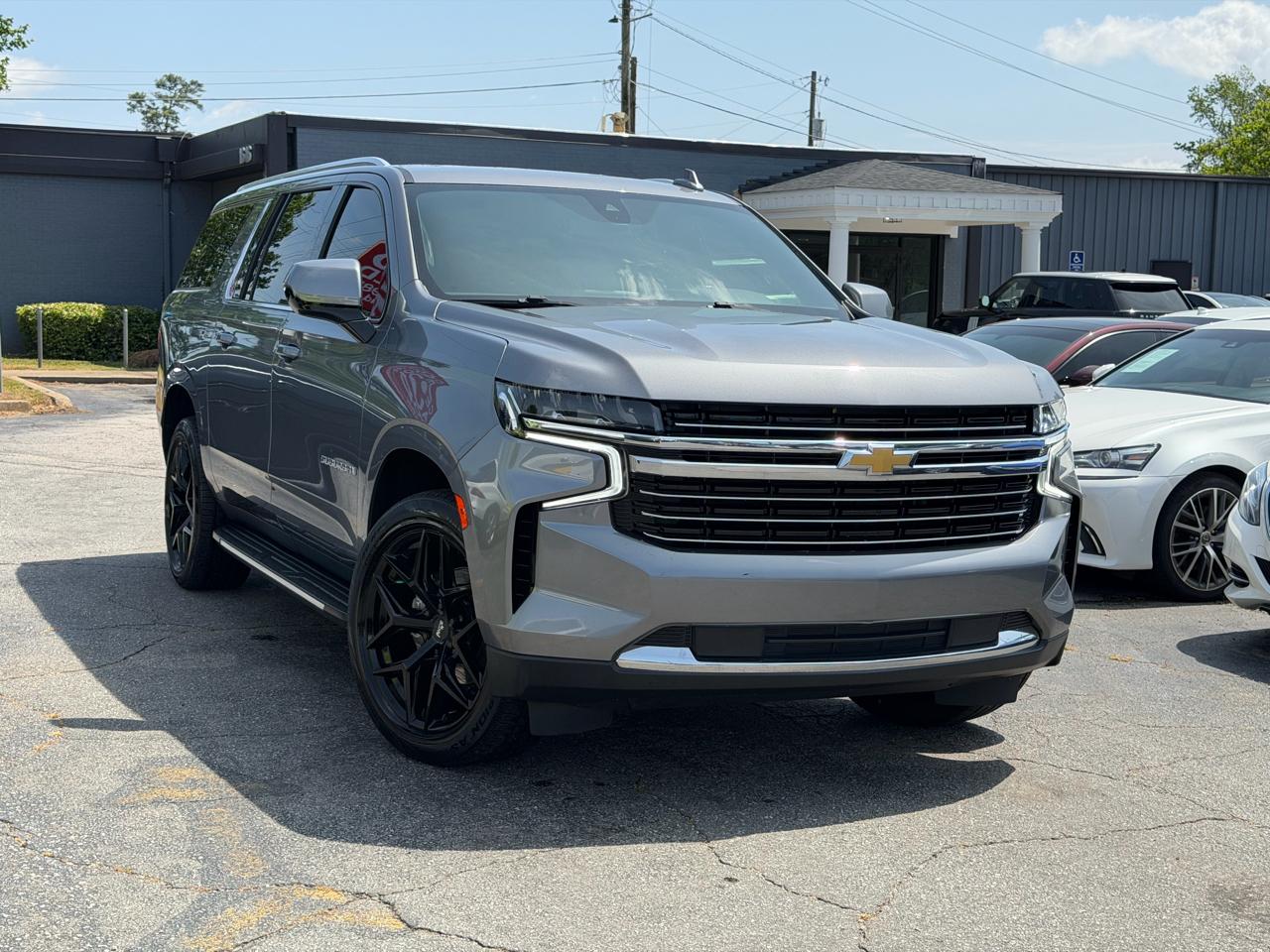 Chevrolet Suburban LT 2WD 2021