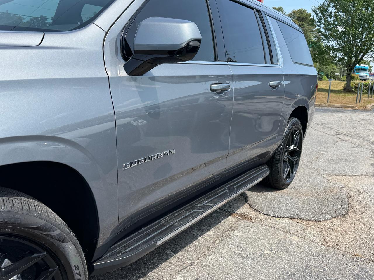 Chevrolet Suburban LT 2WD 2021