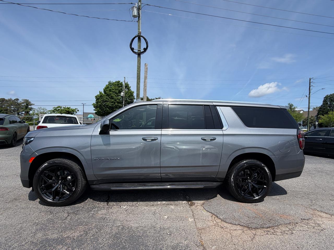 Chevrolet Suburban LT 2WD 2021