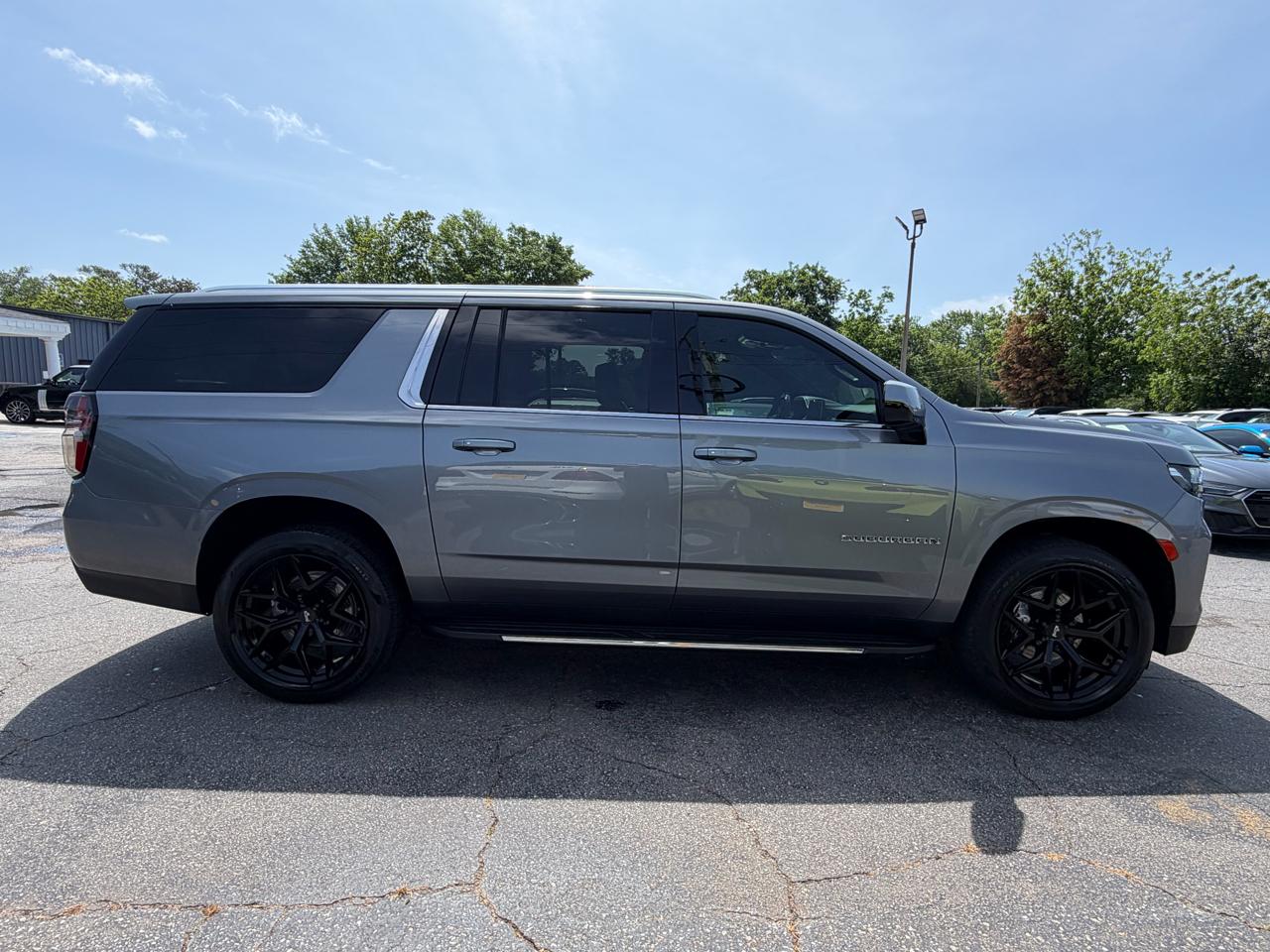 Chevrolet Suburban LT 2WD 2021