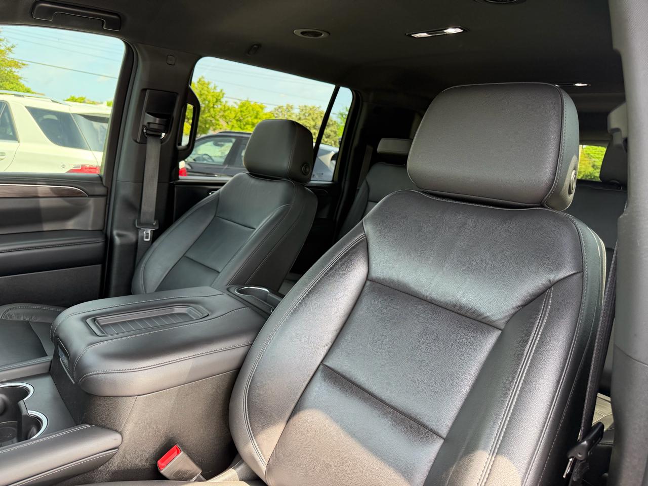 Chevrolet Suburban LT 2WD 2021